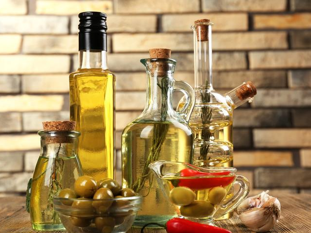 “橄榄油”到底对健康有什么好处？如何选购？这样用健康又养生